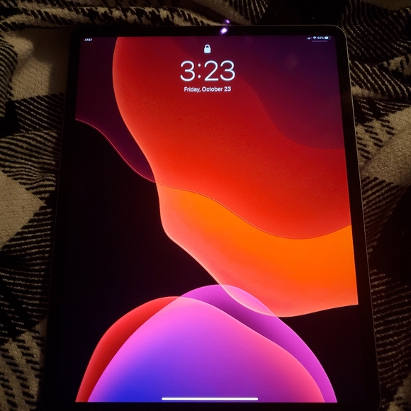 IPad Pro 12.9 Inch - Picture 12 of 12